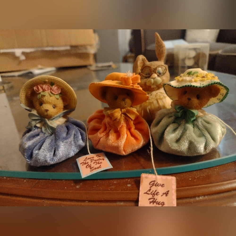 Bears And Bunny Ceramic Collectables.
